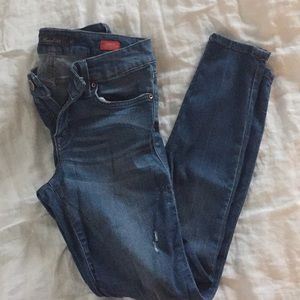 Level 99 Janice mid rise ultra skinny jean